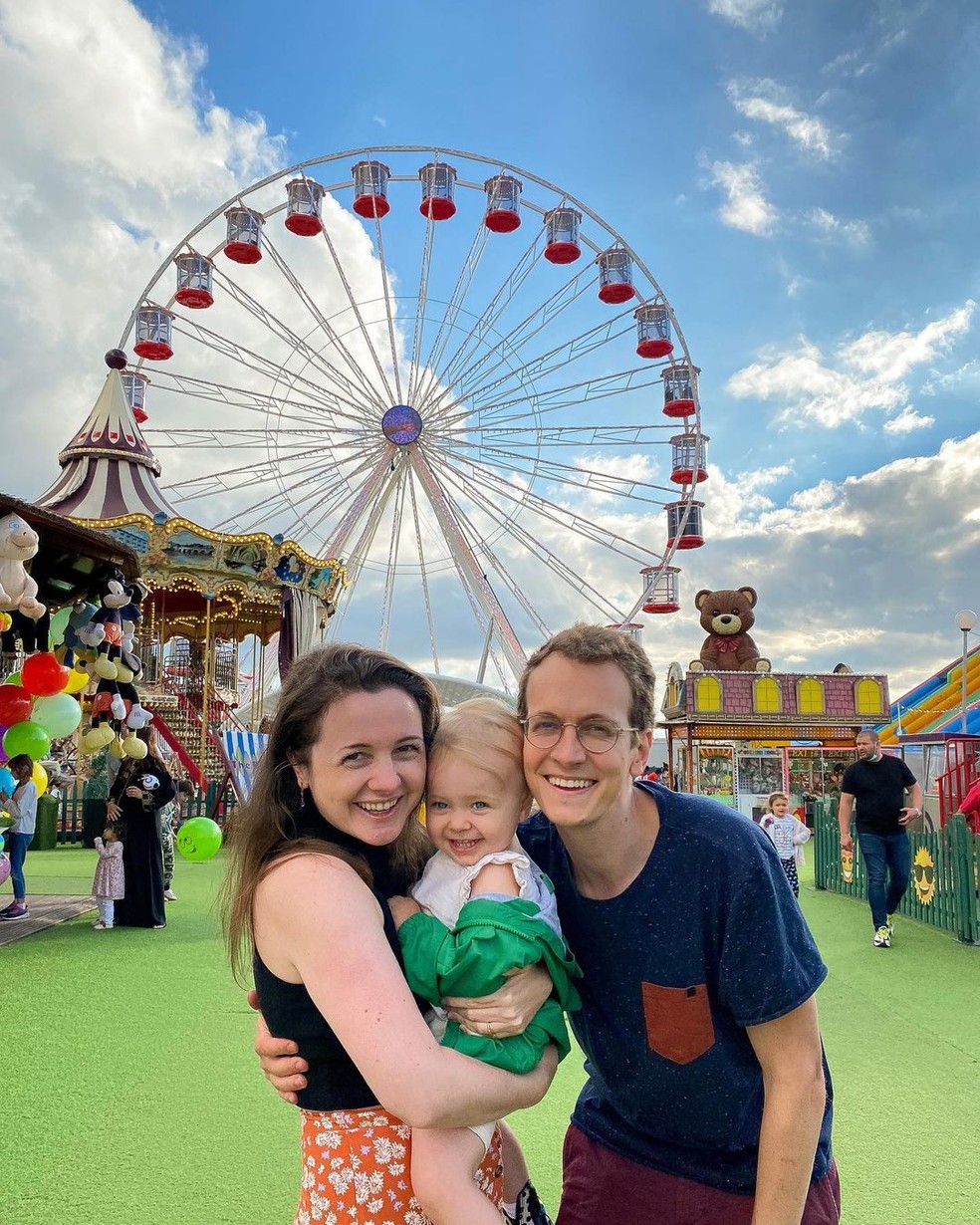 Conheca Alice A Menina De 2 Anos Que Fala Palavras Dificeis E Conquistou Famosos Viralizou Gshow