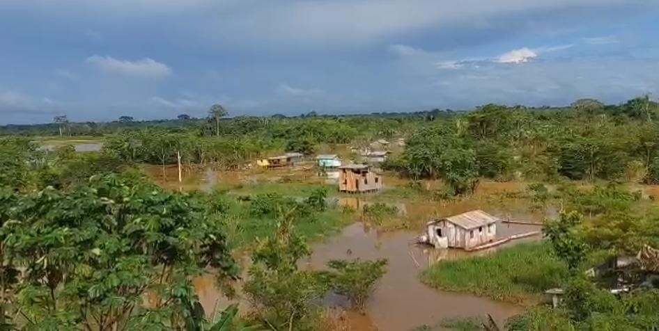 Nível do Rio Juruá apresenta vazante, mas Cruzeiro do Sul ainda tem cerca de 480 desabrigados 