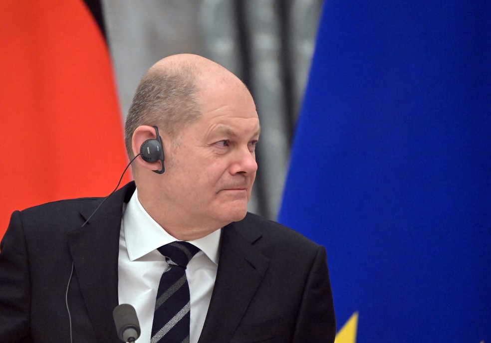 Chanceler da Alemanha, Olaf Scholz durante visita a Moscou no dia 15 de fevereiro de 2022 — Foto: Sergey Guneev/Sputnik/via Reuters