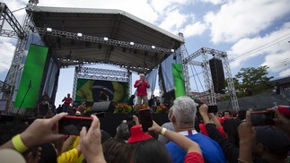 O comício de Lula no Grajaú (SP) — Foto: Maria Isabel Oliveira