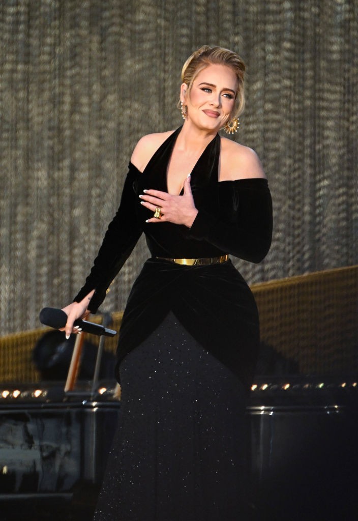 LONDON, ENGLAND - JULY 01: Adele performs on stage as American Express present BST Hyde Park in Hyde Park on July 01, 2022 in London, England. (Photo by Gareth Cattermole/Getty Images for Adele) (Foto: Gareth Cattermole/Getty Images f)