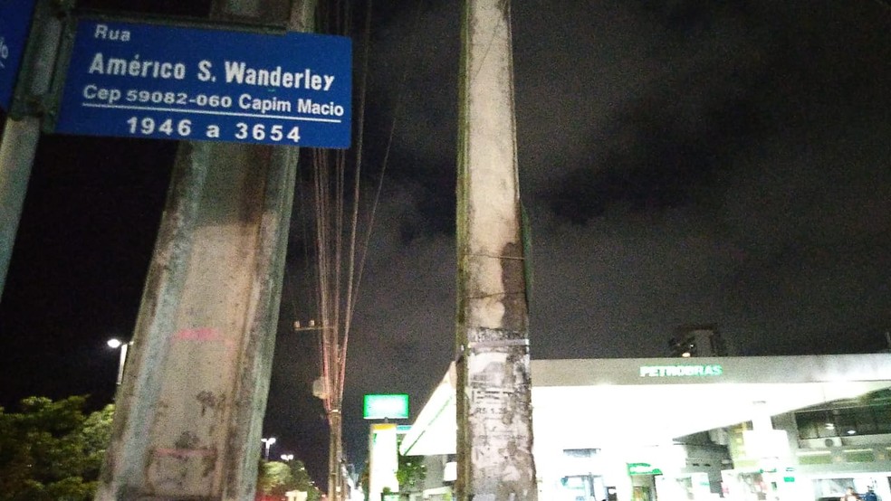Rua Américo Soares Wanderley, em Natal. Crime aconteceu por volta das 18h — Foto: Julianne Barreto/Inter TV Cabugi