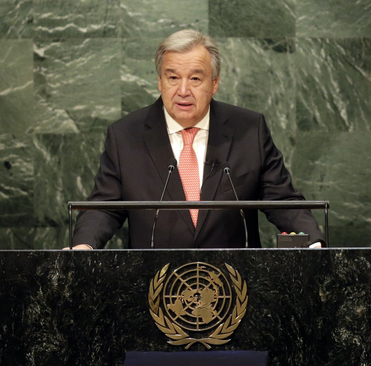 Novo secretáriogeral da ONU quer que 2017 seja ano de paz Mundo G1
