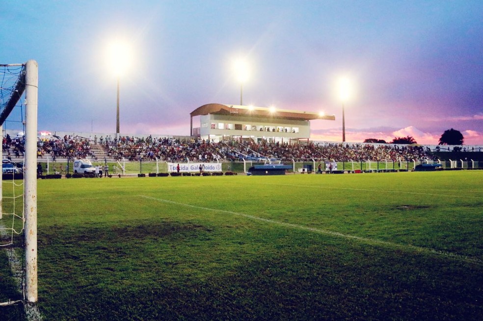 Est&aacute;dio Gigante do Norte, em Sinop, palco da partida &mdash; Foto: J&uacute;lio T&aacute;bile/SinopFC