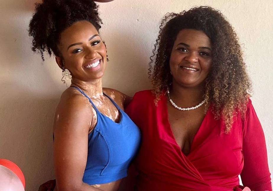 Aos 38 anos, mãe de Natália Deodato está grávida: 