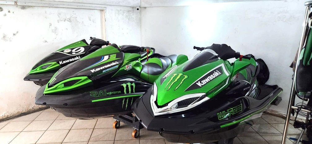 Motoaquáticas apreendidas de Rogério Andrade — Foto: Reprodução