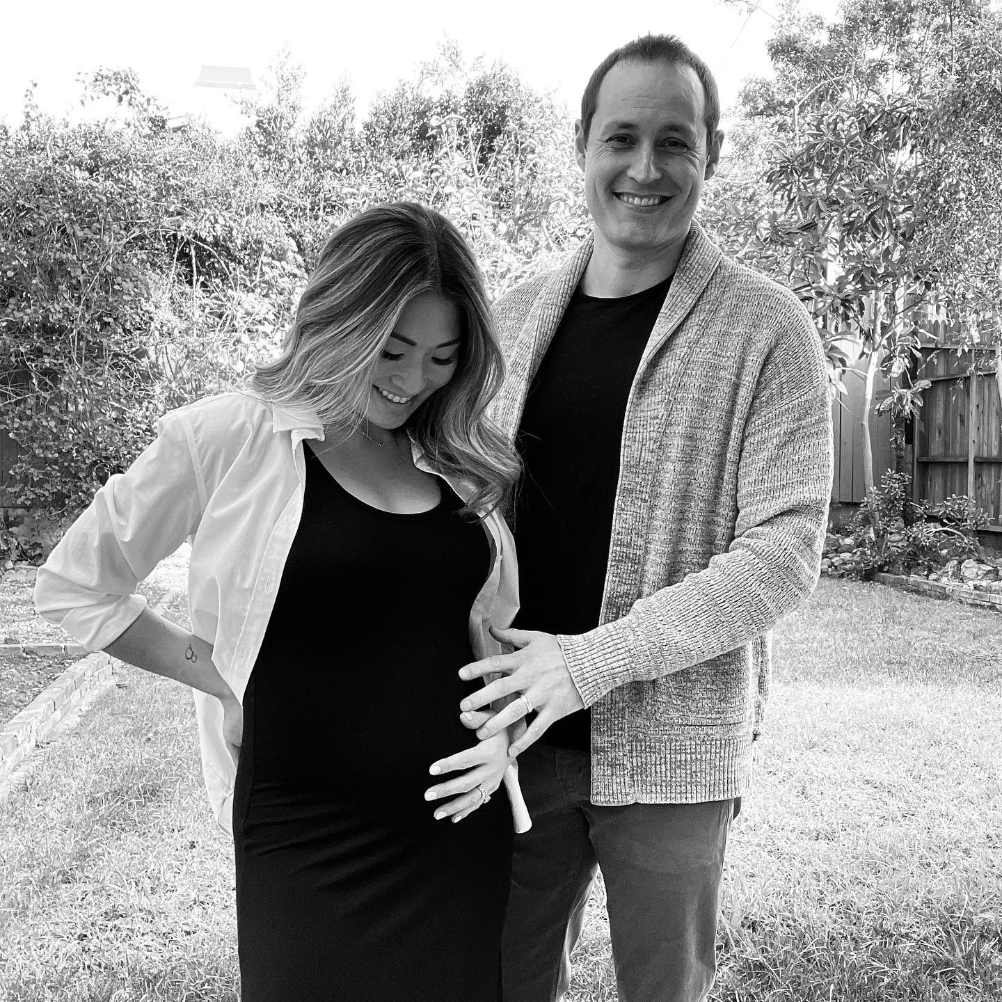 Jenna Ushkowitz e David Stanley anunciam que esperam primeiro bebê (Foto: Reprodução/Instagram)