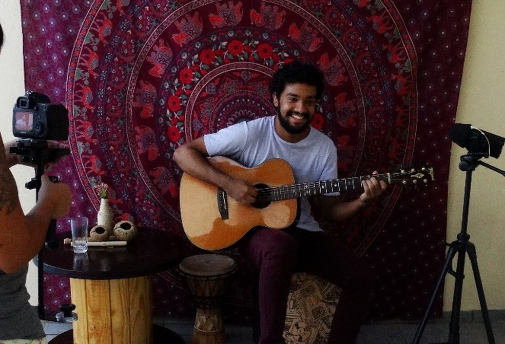 Nitai Santana é um dos artistas que se apresentam na Praça Veiga Cabral, em Macapá, nesta sexta-feira (26) — Foto: Rosanny Sousa/Arquivo Pessoal