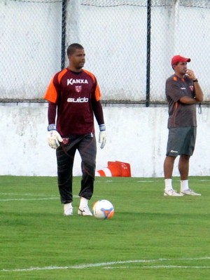 Sósia de Marcelinho Carioca acredita em vitória do CRB sobre o São Paulo
