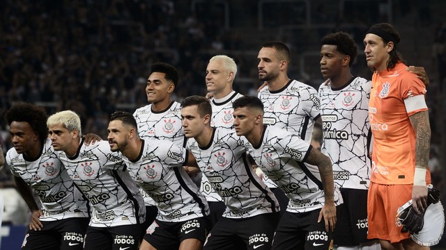 O time titular do Corinthians na partida