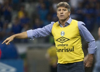 Com Maicon e Bolaños perto de voltar Renato ganha alternativas