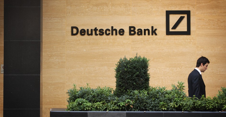 Deutsche Bank propõe cobrar taxa de 5% do salário de funcionários que optarem por continuar fazendo home office mesmo após o fim da pandemia (Foto: Getty Images)