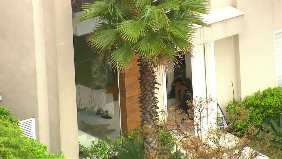 Grupo &eacute; preso em Opera&ccedil;&atilde;o Ostenta&ccedil;&atilde;o &mdash; Foto: Reprodu&ccedil;&atilde;o/TV Globo