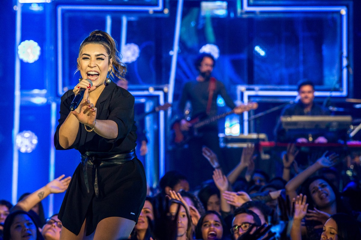 Participantes do ‘BBB22’, Naiara Azevedo, Linn da Quebrada e Maria cantam na ultimate do fact