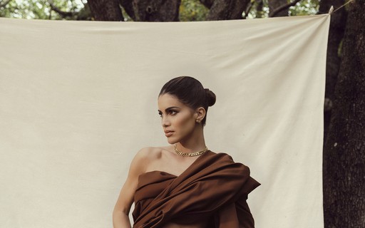 Conheça a Elaluz, nova marca de beleza de Camila Coelho - Vogue