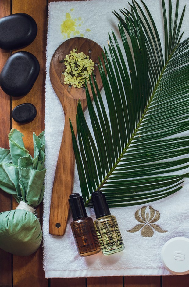 Produtos Sisley usados nos rituais do spa do Ponta dos Ganchos (Foto: Divulgação e Reprodução/Instagram)