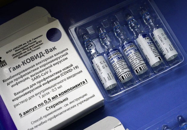 Vacina Sputnik V (Foto: Vitaly Nevar\TASS via Getty Images)