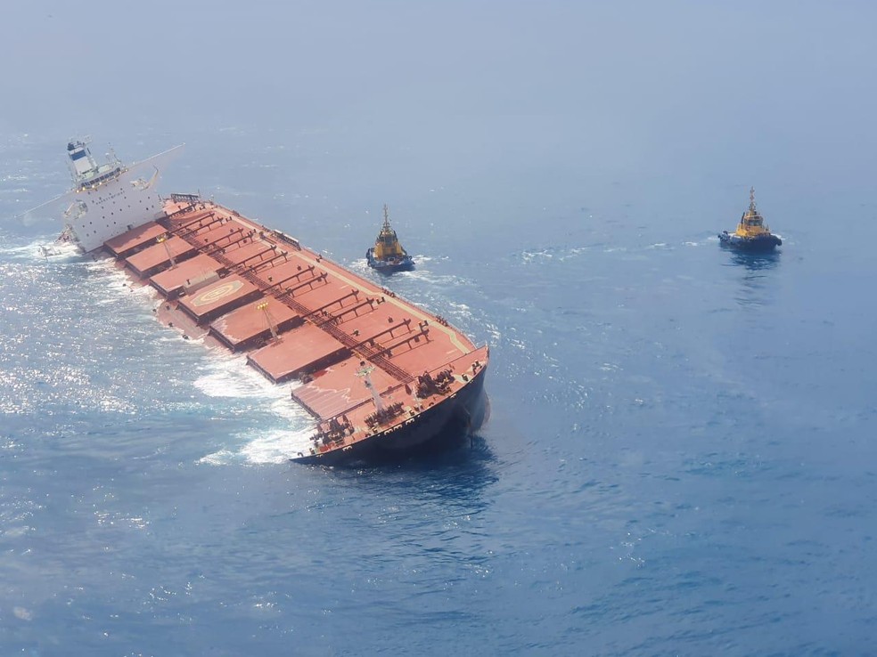 Navio Stellar Banner sofre fissura no casco no meio do Oceano Atlântico — Foto: Divulgação