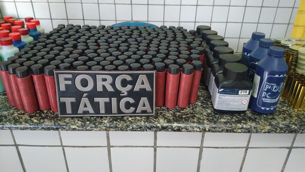 Apreensão de material para realização de munição no Piauí — Foto: Divulgação/PM-PI