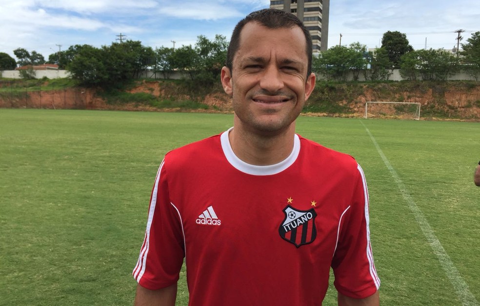 Corrêa, ex-Palmeiras: experiência do Ituano (Foto: Emilio Botta)
