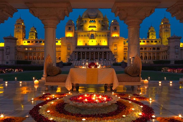 O palácio indiano no qual será realizado o casamento de Nick Jonas e Priyanka Chopra (Foto: Divulgação)