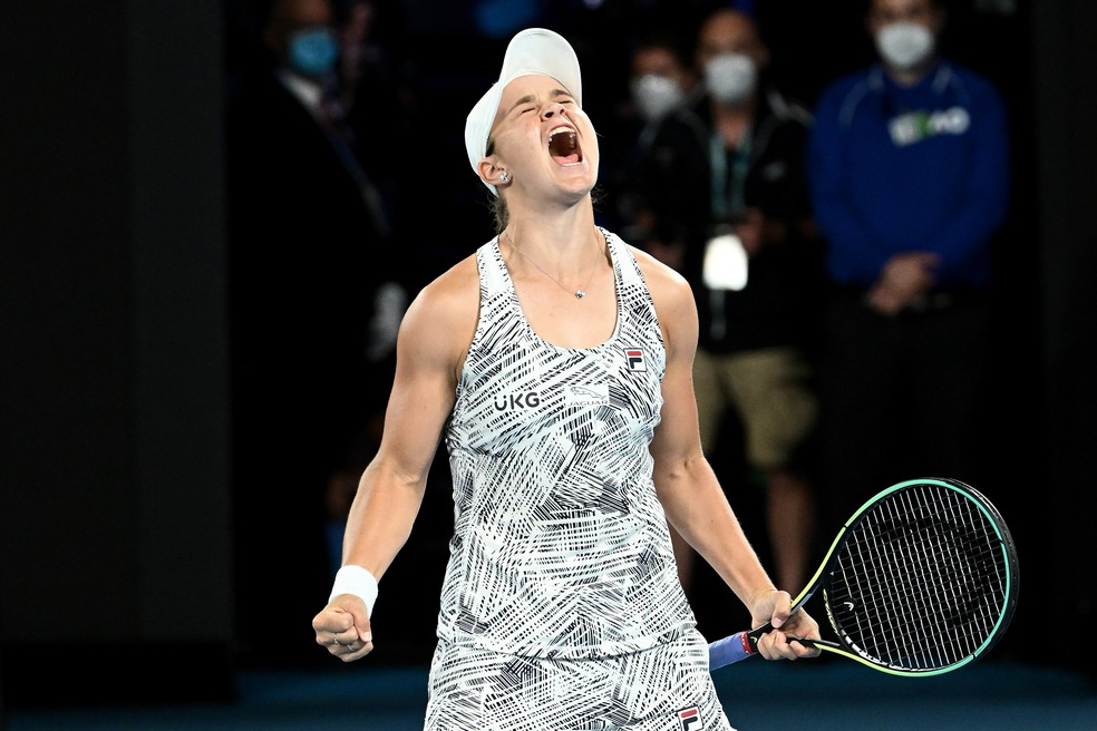 Ashleigh Barty comemora primeira título do Australian Open — Foto: Getty Images