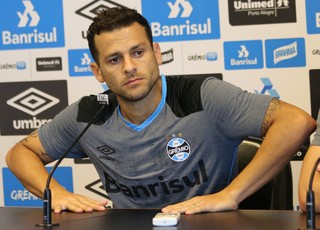 Bobô se molda ao estilo do Grêmio, mas esconde dicas:Não pode falar
