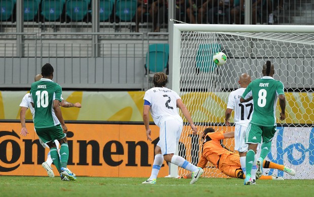 Mikel gol, Nigéria x Uruguai (Foto: EFE)