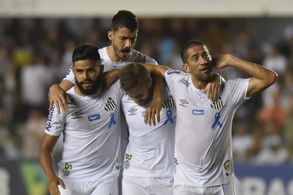 Atuacoes Do Santos Marinho Faz Golaco E Sanchez E Decisivo Em Goleada Na Vila Belmiro Santos Ge