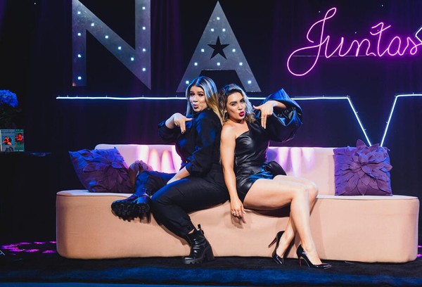Naiara Azevedo e Marlia Mendona em 2020, em gravao de clipe para o projeto 'Juntas'  Foto: Divulgao