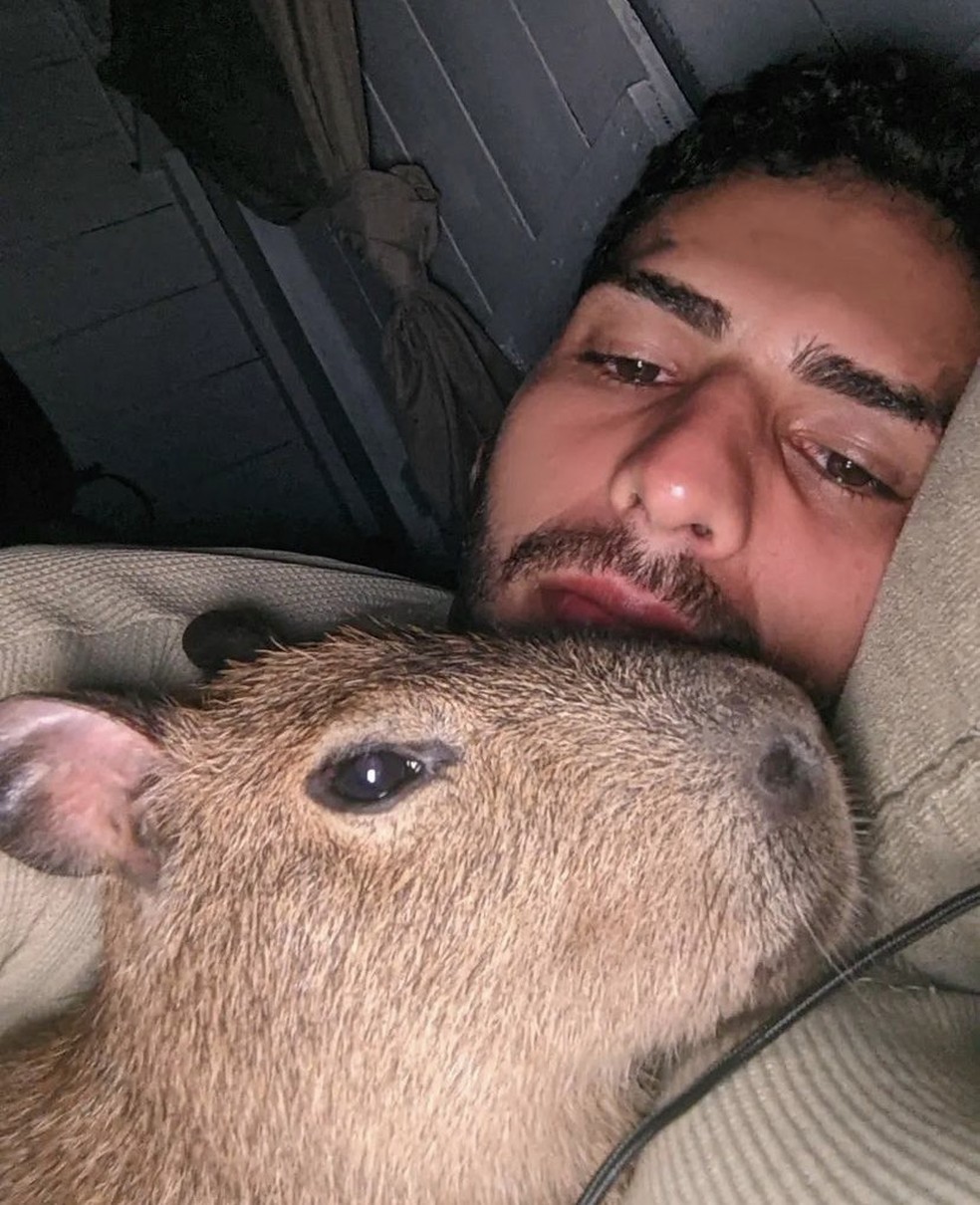 Agenor passou a cuidar de Filó há cinco meses. — Foto: Arquivo Pessoal