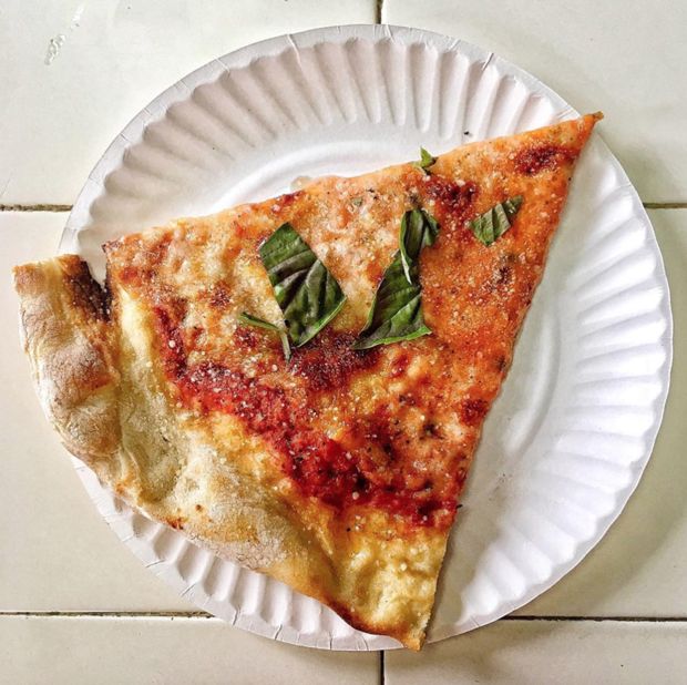 19 lugares incríveis para comer pizza em Nova York (Foto: Adam Kuban)