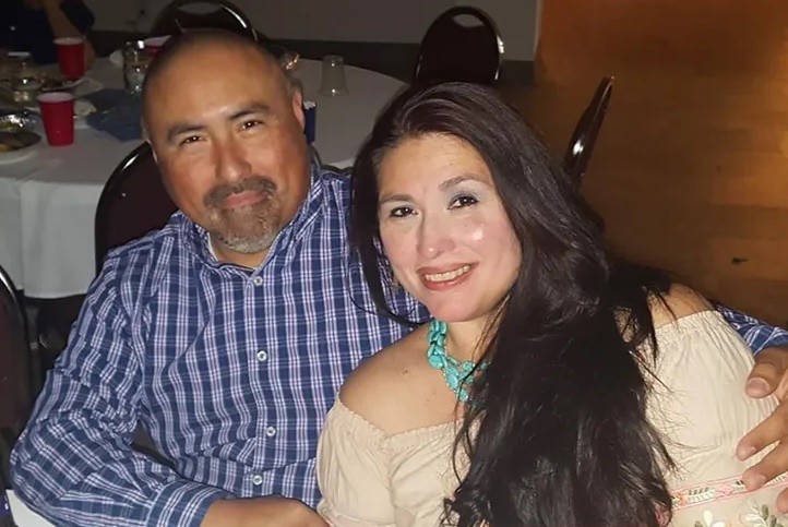 Joe Garcia sofreu ataque cardíaco durante luto pela morte da mulher durante massacre no Texas (Foto: Reprodução/Facebook)