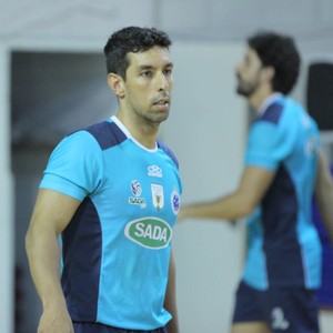 Serginho deixa favoritismo de lado e prega tranquilidade na hora da decisão