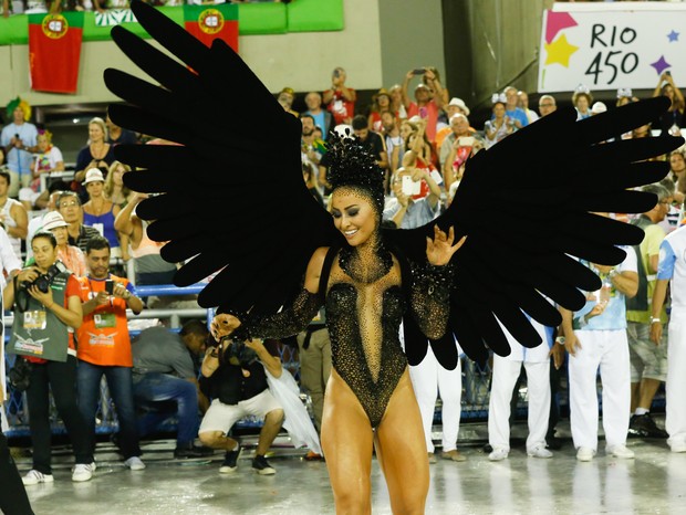 Sabrina Sato no Carnaval do Rio de Janeiro de 2015 (Foto: Getty Images)