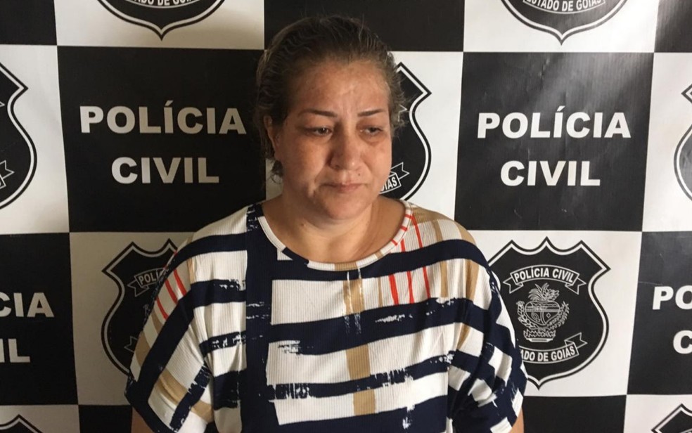 Brandina Maria de Jesus Pacheco, de 52 anos, presa suspeita de coordenar a morte do ex-marido em Bom Jesus de Goiás — Foto: Polícia Civil/Divulgação