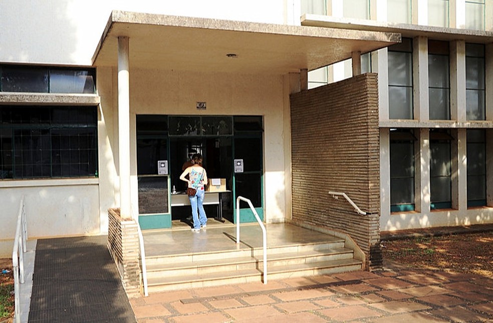 Biblioteca Municipal de Araras reabre para empréstimos e devoluções de livros — Foto: Prefeitura de Araras/Divulgação