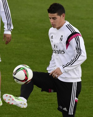 James Rodriguez Real Madrid treino (Foto: AFP)