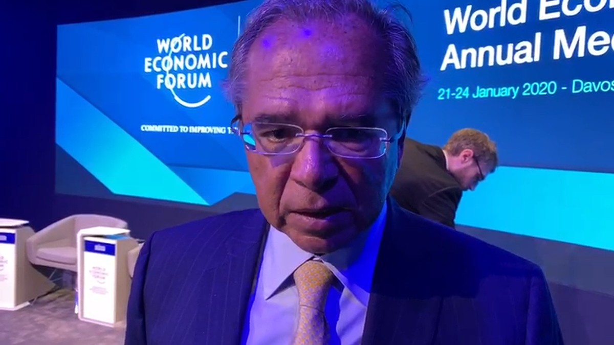 'O pior inimigo do meio ambiente é a pobreza', diz Paulo Guedes em Davos