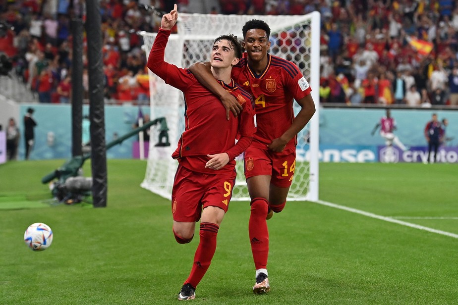 Gavi marca o quinto gol da goleada da Espanha contra Costa Rica