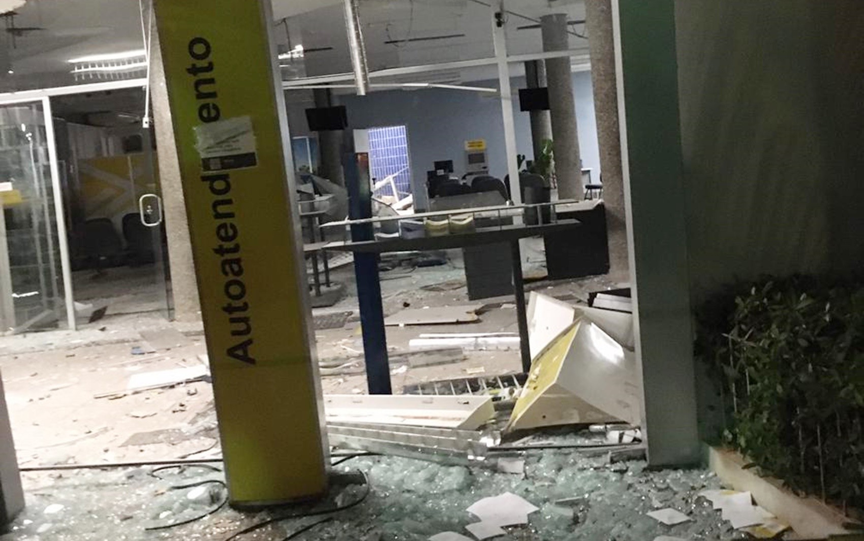 Polícia Civil prende suspeitos de participar de explosão em agência do Banco do Brasil, em Jacuí