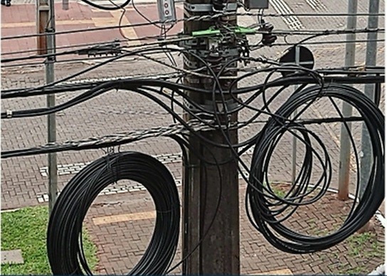 Procon multa Copel em R$ 4,7 milhões pela falta de manutenção de fios de energia em Maringá