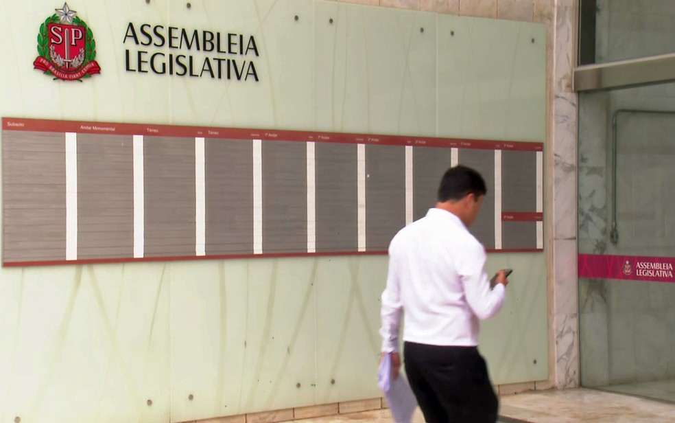 Entrada da Assembleia Legislativa de São Paulo (Foto: TV Globo/Reprodução)