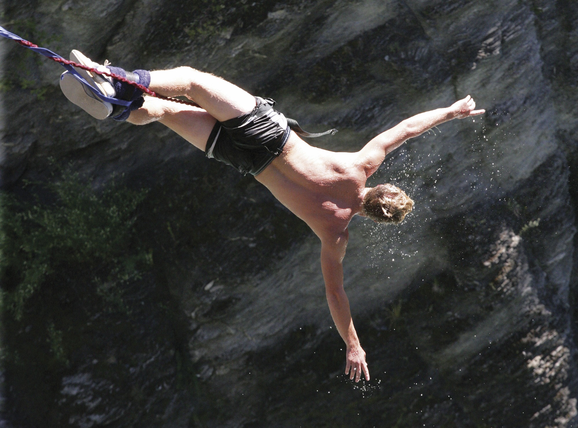 bungee jumping, aventura, esporte (Foto: Thinkstock)