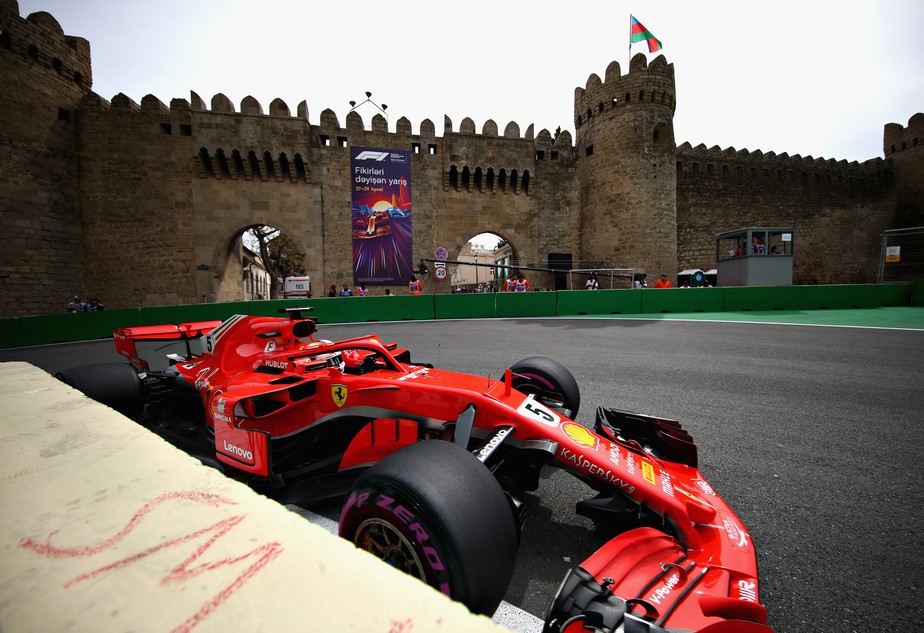 Vettel conquista a pole no AzerbaijÃ£o apÃ³s erro de Raikkonen na Ãºltima volta