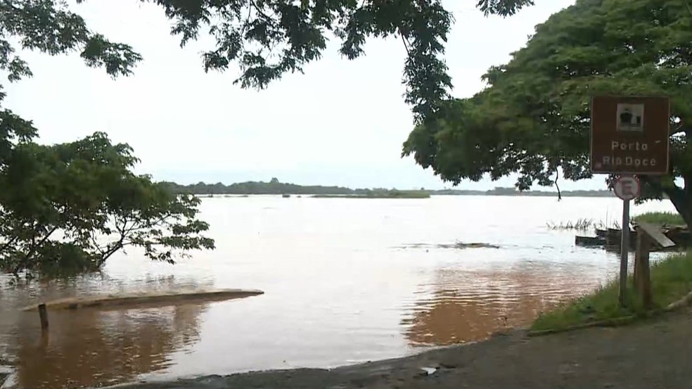 Rio Doce em Linhares — Foto: Reprodução/TV Gazeta