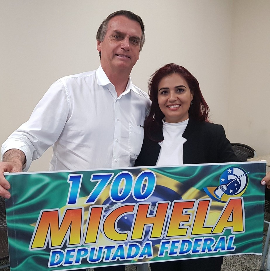 Presa pelos atos golpistas em Brasília, Michela Lacerda foi candidata em 2018 com direito a pedido de votos de Jair Bolsonaro, que concorria pela primeira vez à Presidência