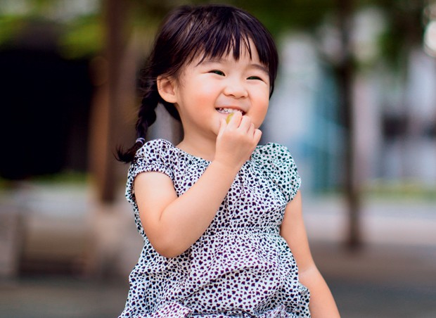 menina;comer;japonesa (Foto: Getty Images)