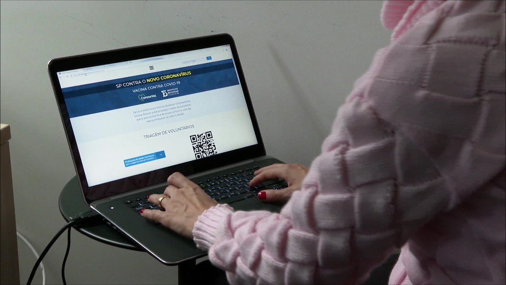 Inscri&ccedil;&atilde;o em site para vacina contra Covid-19 &mdash; Foto: Reprodu&ccedil;&atilde;o/TV Globo