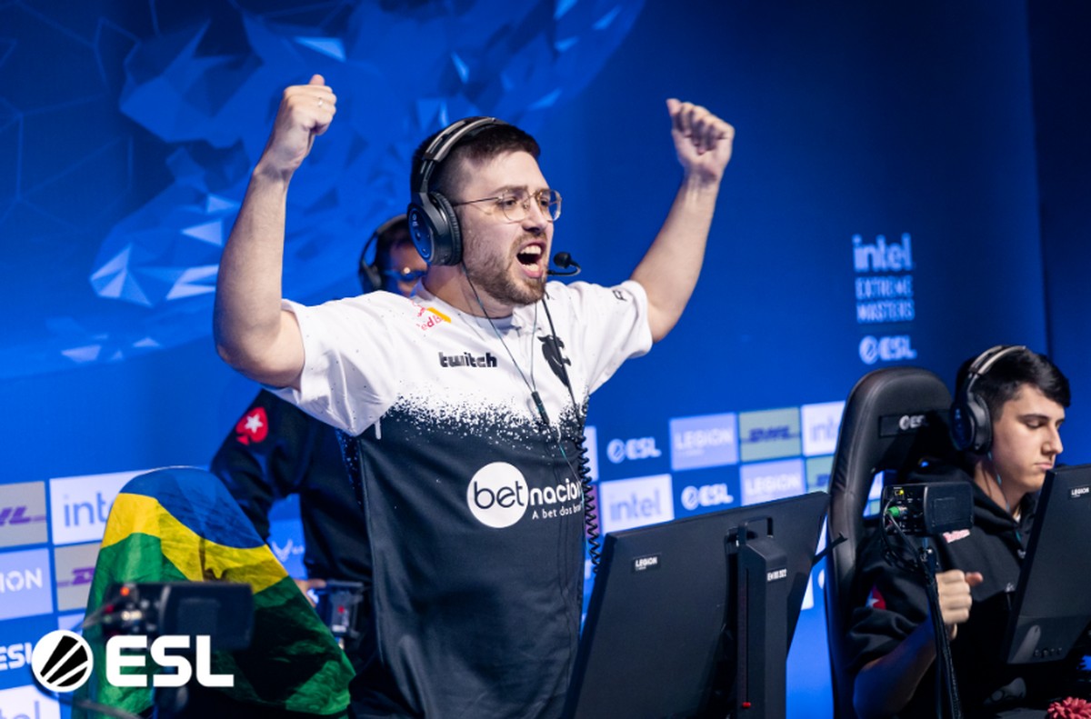 IEM Major Rio Grêmio parabeniza arT após campanha da FURIA csgo ge